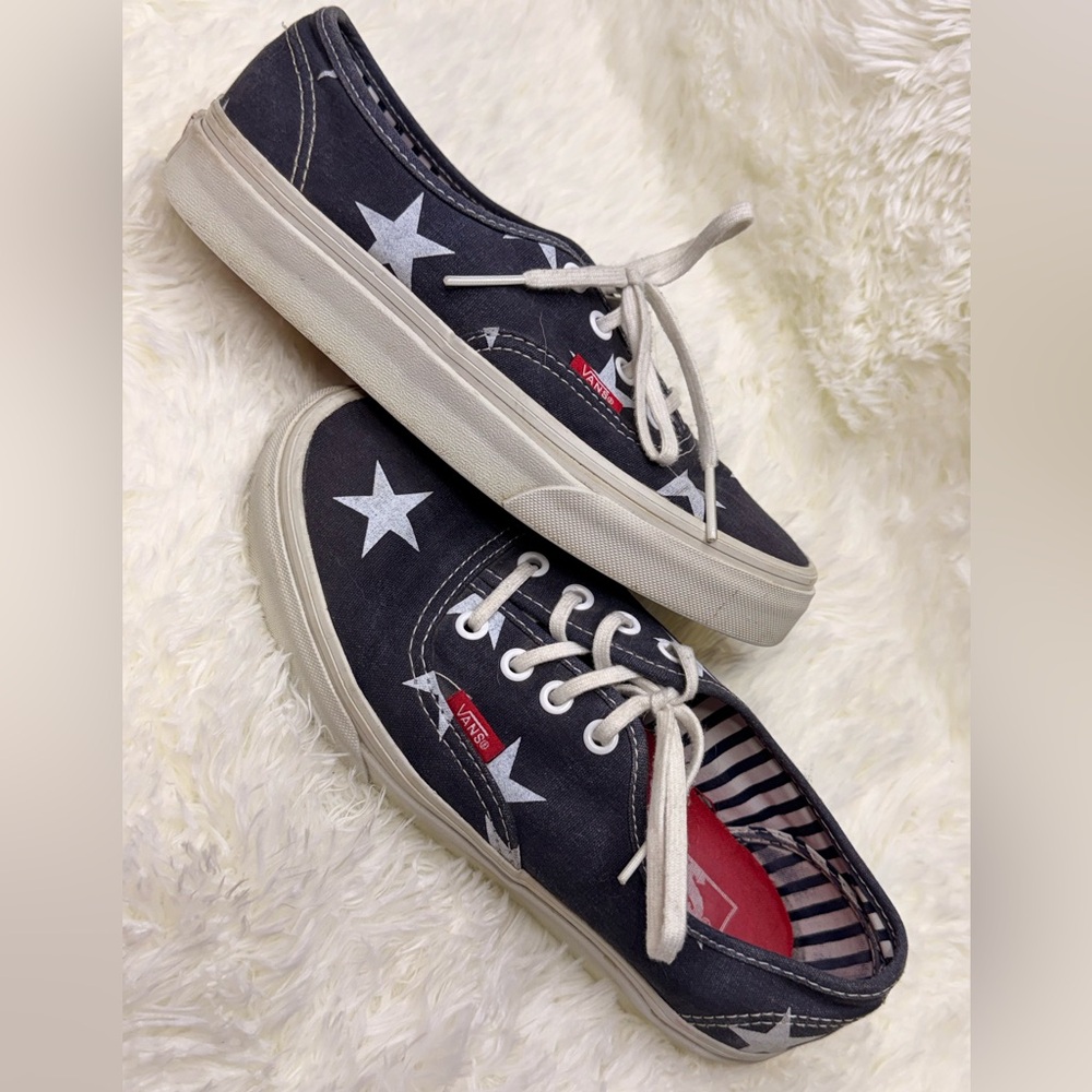 Vans Blue and White Star Sneakers